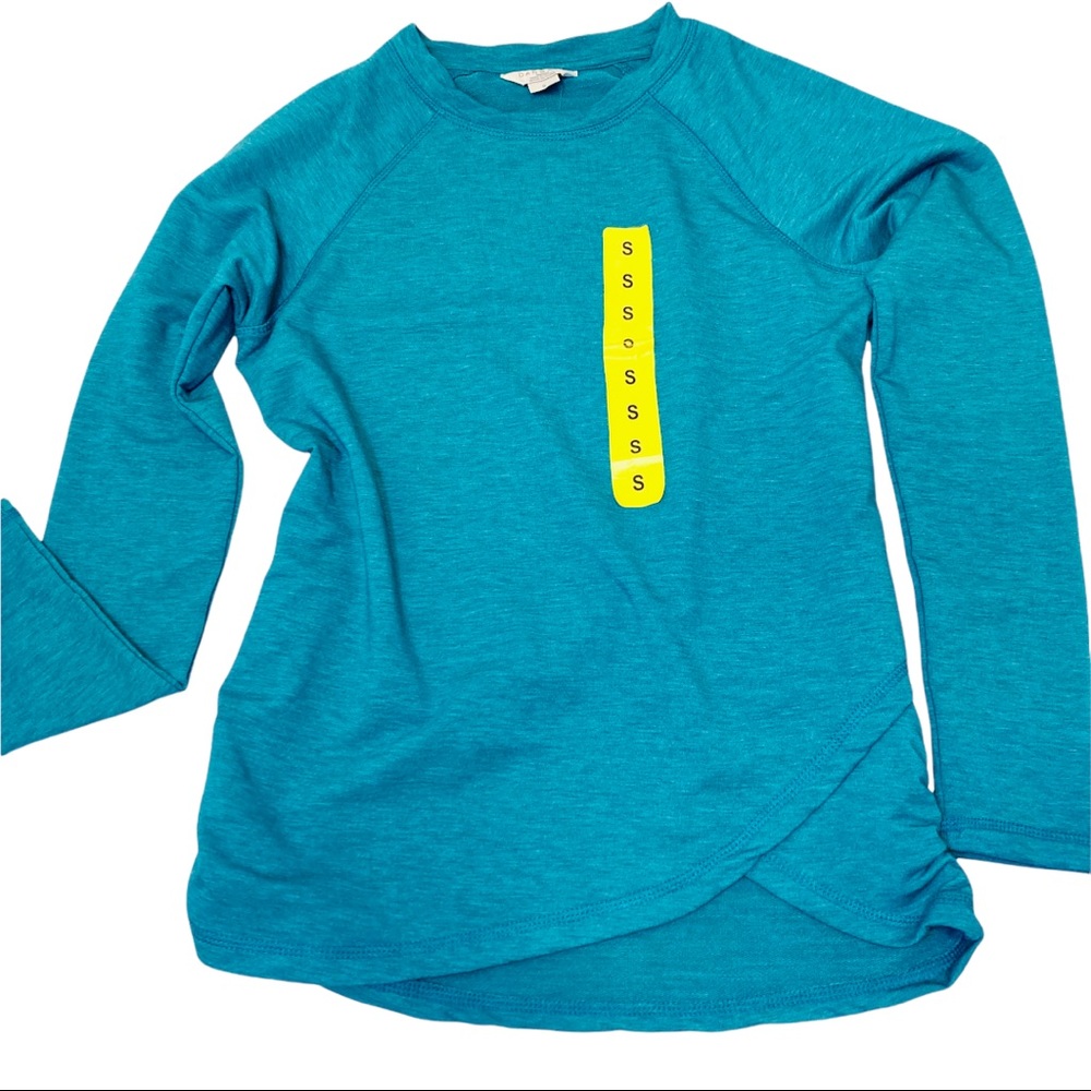 NWT Danskin Activewear Top Long Sleeves Teal Size Small